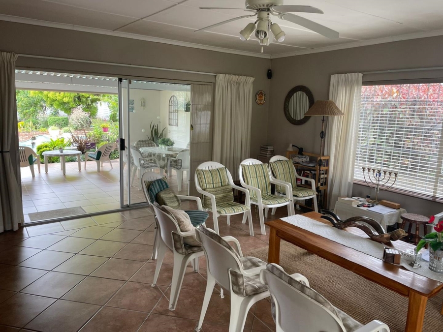 4 Bedroom Property for Sale in Beacon Bay Eastern Cape